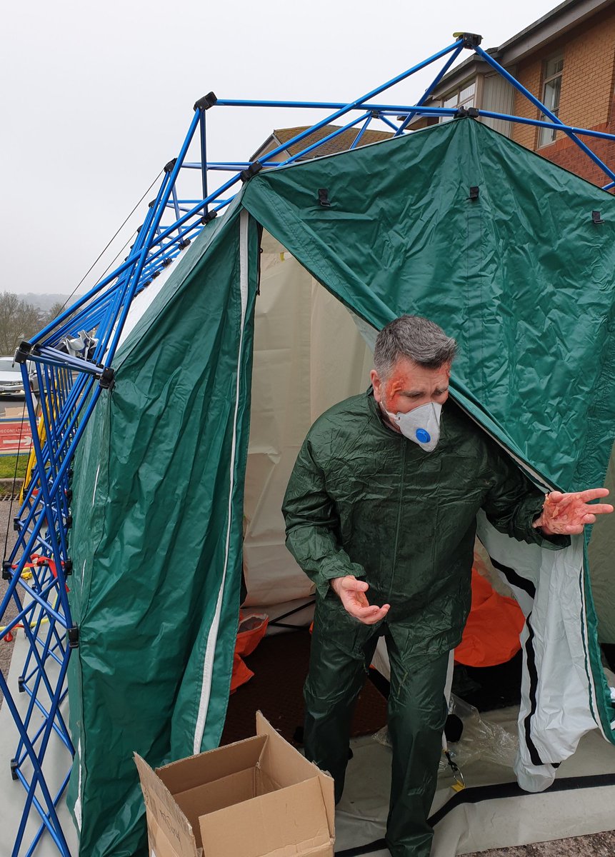 RDE_Sim's tweet photo. Exciting morning testing out our hospital's response to mass-casualty chemical injuries! #decontamination #learningthroughsim #teamwork
Huge thank you to
@EMExeter @RDEhospitals #welldone https://t.co/HYL8Y36Zu7