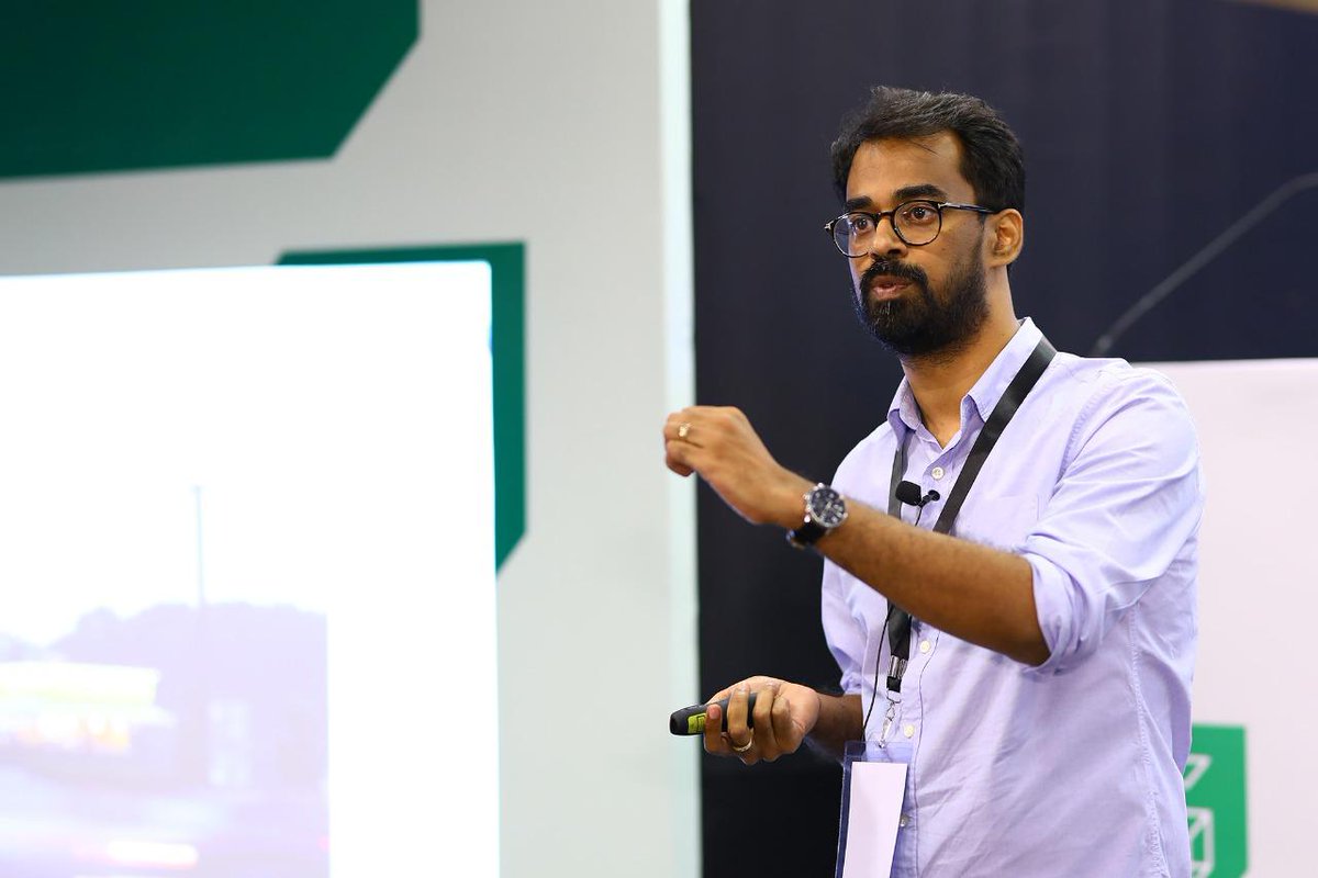 kirandarisi's tweet photo. It feels good to be part of #Saast first edition. Talked about "Resilience at 300k requests per minute". Excellent job by @KumarDavuluri and his team at @teamTSIC. Great learnings throughout the session #Hyderabad #Freshworks #latepost Check https://t.co/Rl6eqDMjlE https://t.co/Vv1d9Y4AdX