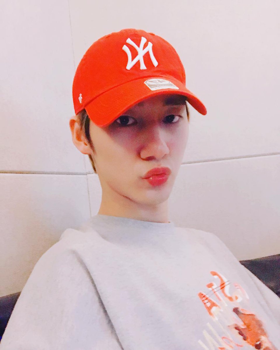 KNK_Fanpage's tweet image. [IG/TRANS] #JIHUN (personal account)
"The weather is great today😌 (since these days there's no pictures, I have nothing to upload😬) #WorkingRightNow #YooHoo"
instagram.com/p/BvleH17lKM3/
#KNK #크나큰 #지훈 #김지훈 #지훈짱짱 #리더