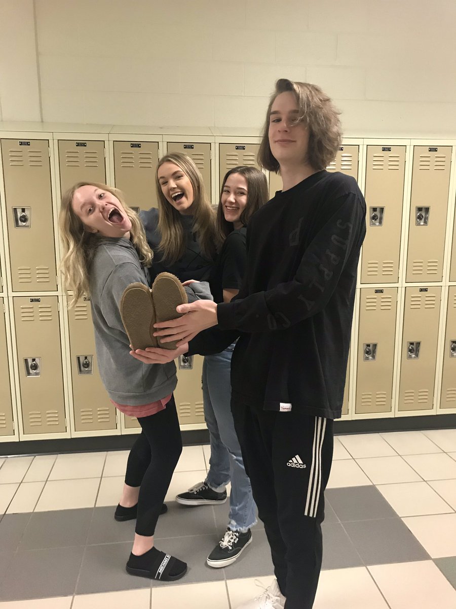 abby__hager's tweet photo. #iamwestforsythwearefamily  @mercer_karl @westforsyth @skylar_nk https://t.co/KCnI4ndwTD