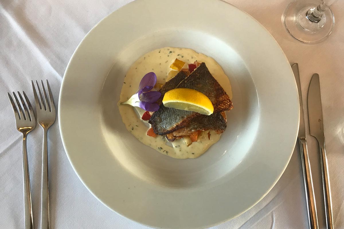 ChelseaBrasseri's tweet photo. We are now open in Montpellier. Come to @ChelseaBrasseri our amazing Pan Seared Seabass - served with ratatouille & a dill cream sauce.
Thanks to @CheltenhamMedia for the photo.
#cocktails #champagne #finedining #placetobe #cotswolds #chelseaexperience #Cheltenham https://t.co/0cyGRSUtUY