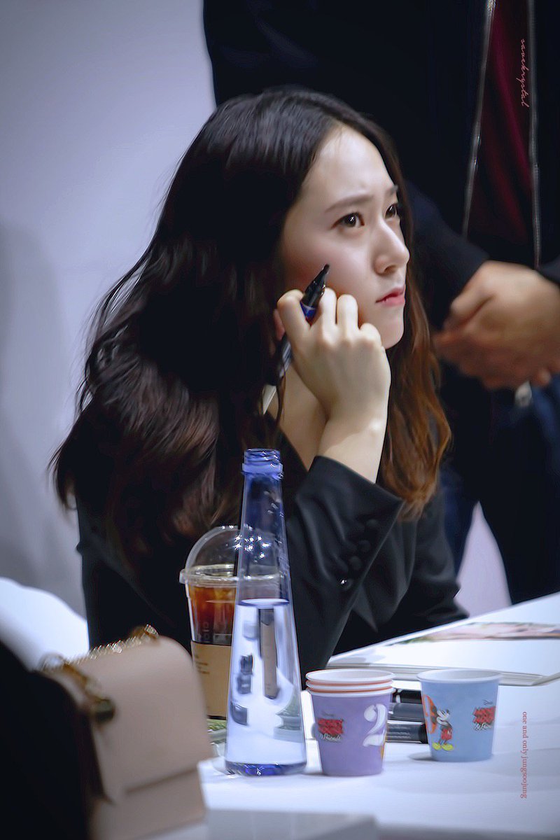 saveKRYSTAL's tweet photo. https://t.co/4wnOUwA0RQ
https://t.co/UZbxRjUsyX
https://t.co/Vfdu6L3kSn
https://t.co/e8nxVKzEvw https://t.co/EKuemfPgyh
