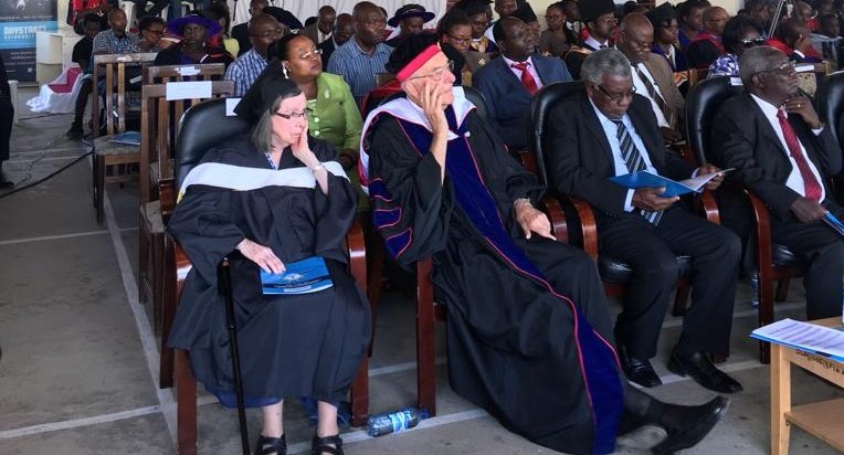 daystaroracle's tweet photo. Gov. Kivutha Kibwana asks the guests to give the founders Dr. Smith and Mrs.Faye Smith a standing ovation for their hard work and selflessness that has made the university what it is today. 
#daystaruni4thVC 
#anewdawn
@DaystarUni @DUSANrbofficial @DusaAthiRiver @governorkibwana https://t.co/qy48ySRSHT