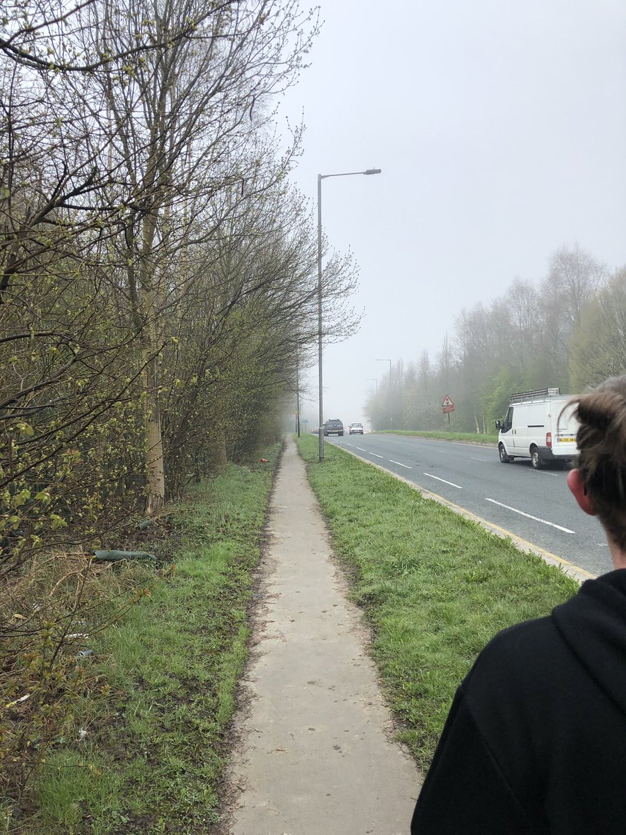 steashworth's tweet photo. Made the walk to work with @jackbentley92 in 2 hours exactly. Happy with that https://t.co/foHD4VNtpt
