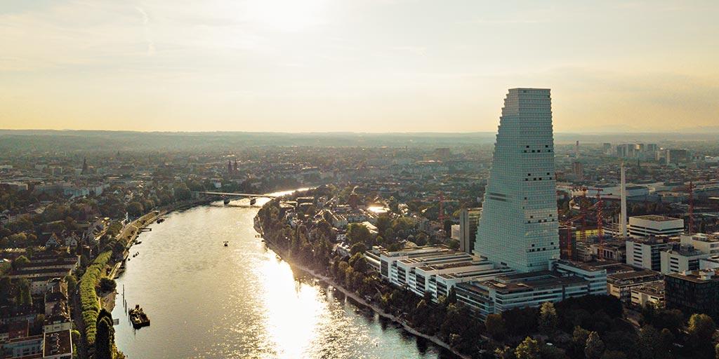 In Svizzera trovi molto di più che cioccolato al latte e montagne. Ci sono anche birrerie alla moda, centri medievali, arte e architettura d’avanguardia e molto, molto altro. Prenota oggi stesso! bit.ly/2FI25fX 
<a href="/MySwitzerland_i/">Svizzera Turismo</a>