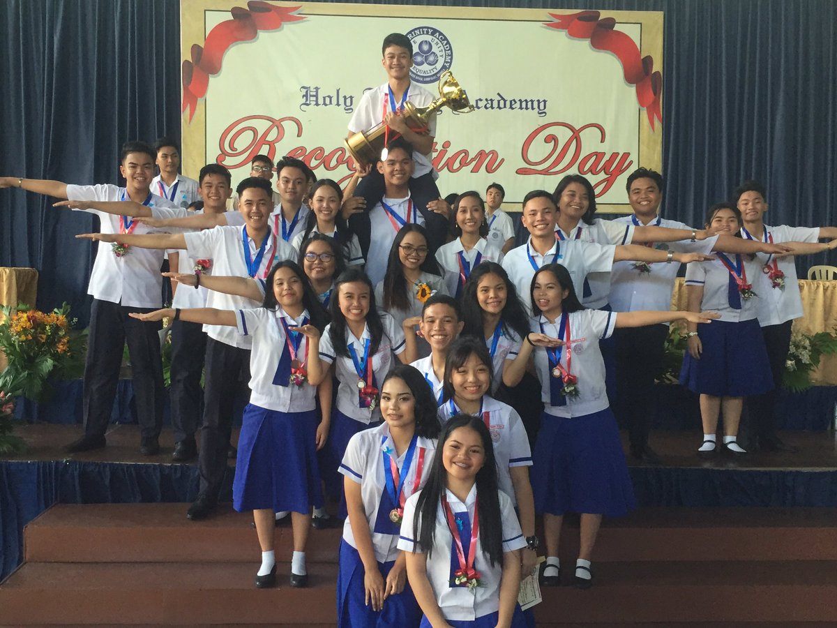 angelikaxlouise's tweet photo. “ we seek life, we seek light outside what dark has brought me. we seek truth, we seek for moral righteousness “
always and forever proud to be part of this team 😌 thank you for everything, #TeamHTA i love you all sooo much!! 😌💕 https://t.co/WmB8QwIhJg