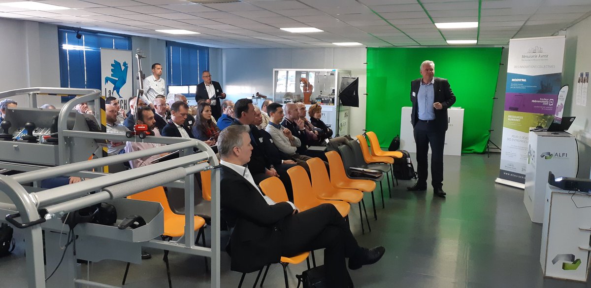 MenuiseriAvenir's tweet photo. Solutions #emploi un outil pour le #recrutement de la région Pays de Loire.
#industrie40 @MenuiseriAvenir https://t.co/eJPlCKbwg9