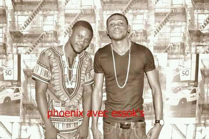 AngwePhoenix's tweet image. Toujours en pleine forme.