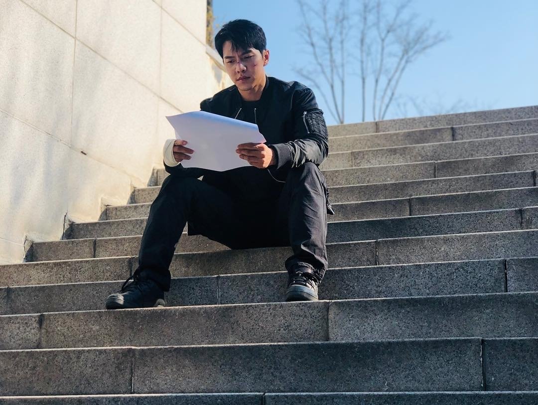 D20R-_JU4AA6l7c.jpg:large