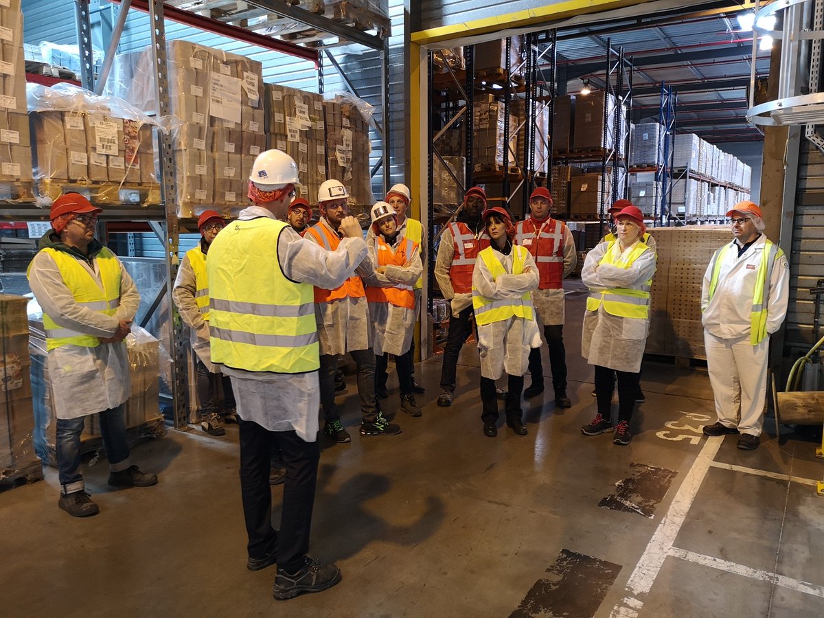 ellyboxfr's tweet photo. Retour sur la #visiteprivée chez Charles &amp; Alice ce jeudi 28 mars ☀

Merci à tous les participants ! Pays Voironnais DPD France Pack UP PSB Industries ISRA Cards COPAL https://t.co/mANnkK9bZ7