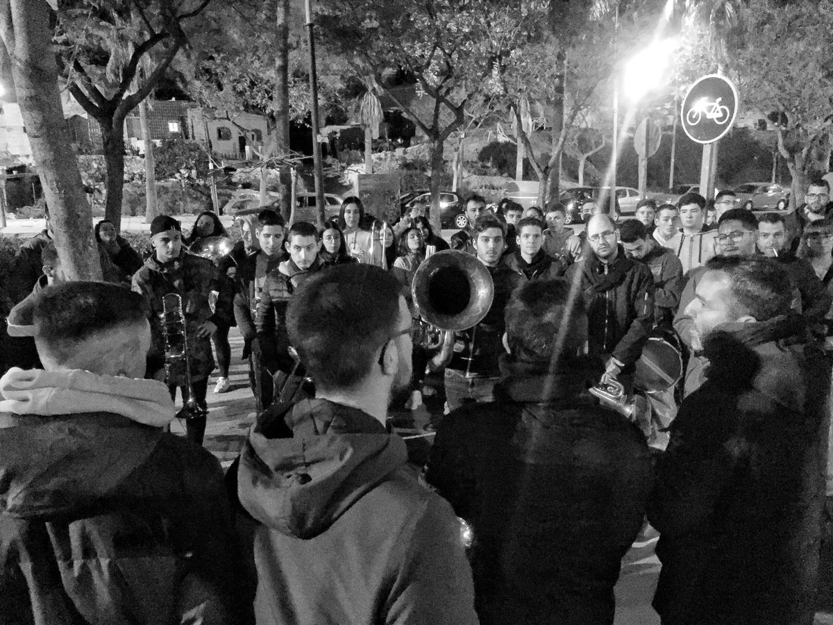 Que tenga usted tambien una gozosa e inolvidable Semana Santa...

A disfrutar del trabajo... ALEA IACTA EST!

<a href="/vicentemorenoal/">Vicente Moreno</a>