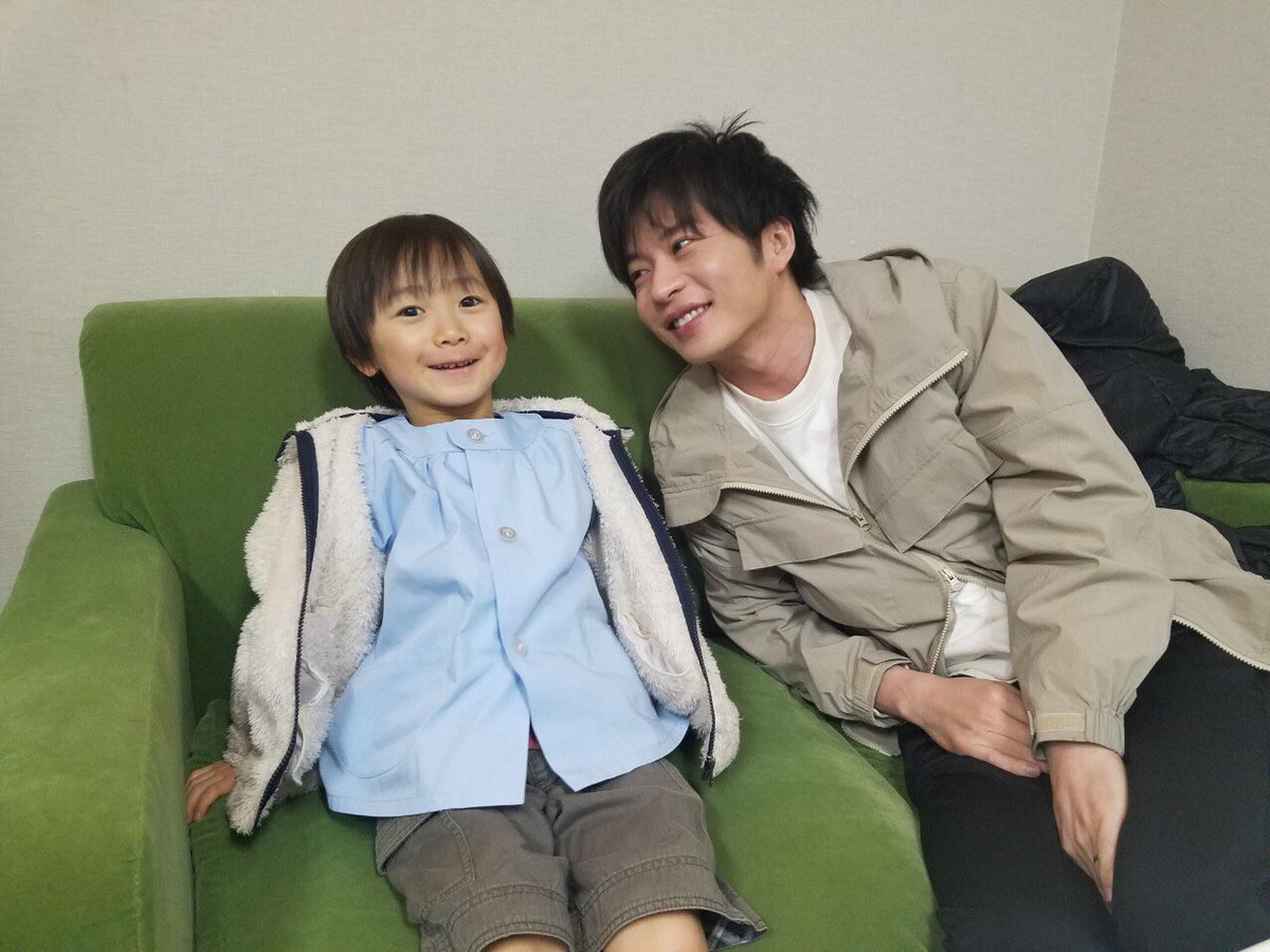 대기실에서 한 컷. 쇼타와 소라의 사이 좋은 투샷📸 #다나카케이 #다나카레이 #한글자다른두사람 #레이군도귀엽지만 #레이군을바라보는다나카씨도...