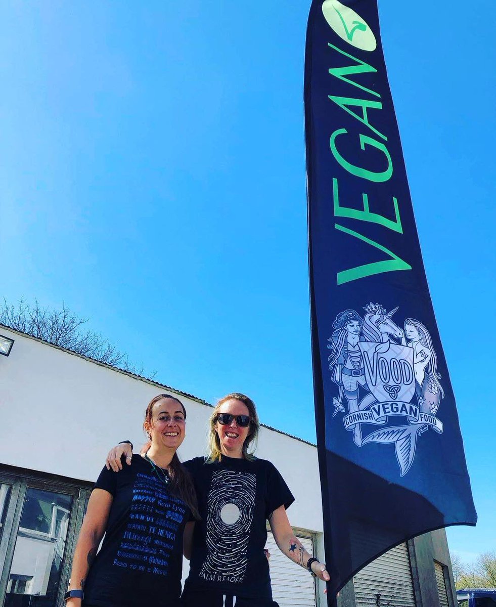 VoodBar's tweet photo. We got a new flag so that people don’t get confused about what type of food we serve this year... do you think it’s clear enough? 😂 big thanks to @sailflags #vegan https://t.co/BvnikMfWbC