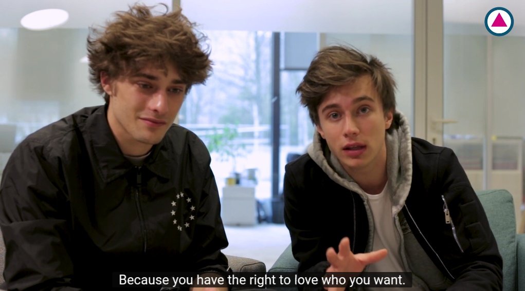 everythngisskam's tweet photo. they said FUCK HOMOPHOBIA

#skamfrance https://t.co/V9Oy3pP84H