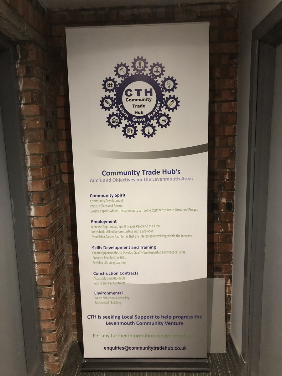 PSOSLevenmouth's tweet photo. Wee visit to the Community Trade Hub this morning! What a cracking project to help develop trade skills for young people with the aim of finding them positive outcomes in their lives. Credit to Kenny and the boys there. 🙌🏾
#AwfyGaid
#FridayGaidNewsStory
#MakingLevenmouthBetter 🤝 https://t.co/MlaEP5hEEg