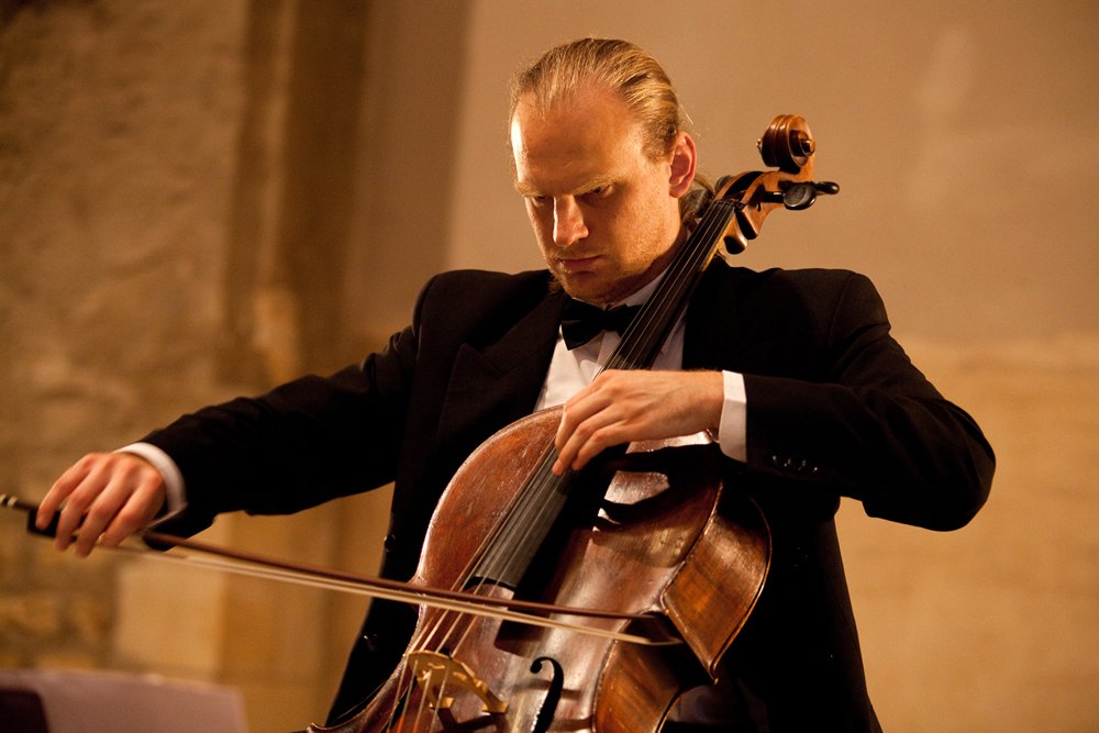 🎵WEDNESDAY LUNCHTIME RECITALS
🎼Johann Sebastian Bach (1685 - 1750): Suite Nr. 5 for Solo Cello #BWV1011 / ✡️James Simon (1880 - 1944): Arioso
🎻František <a href="/Brikcius/">František Brikcius</a> 🇨🇿 - Cello
📅Wednesday 3rd April, 1:05pm
⛪️<a href="/BotolphAldgate/">St Botolph without Aldgate</a> #London 🇬🇧
💰Admission: Free
#Czech #Cellist #Brikcius