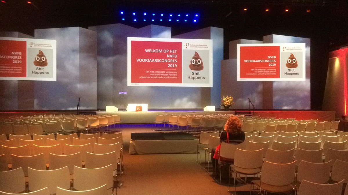 JJGTvanSummeren's tweet photo. Vandaag de resultaten van het BOKi onderzoek gepresenteerd op het #nvfb congres! Hier was de zaal nog leeg! https://t.co/fXqO6hFiyz