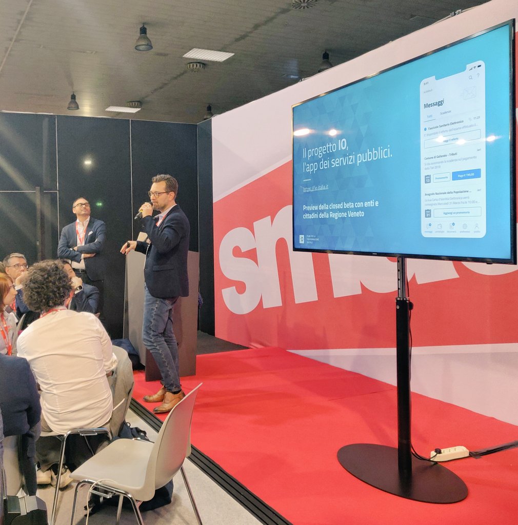 teamdigitaleIT's tweet photo. La @RegioneVeneto è la prima ad aderire alla fase di test del #progettoIO (https://t.co/eCWBtmCwQF) con i cittadini, che saranno invitati a testare le funzionalità della app per contribuire al perfezionamento in vista del suo arrivo negli store nella seconda metà del 2019 #Smau https://t.co/1C1BKwDJQ6