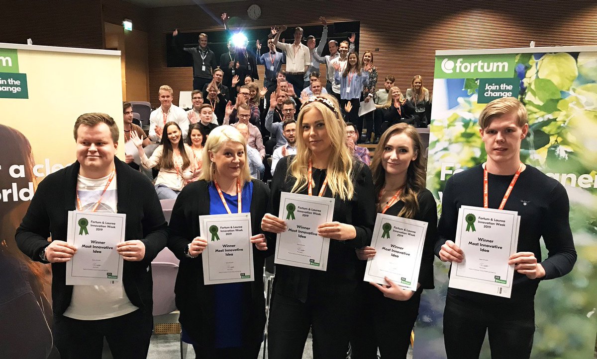 Fortum_Oyj's tweet photo. Laurea-amk:n opiskelijat pohtivat innovaatioviikon aikana lämmityksen ja asumisen digitaalisia palveluita Fortumille. Saimme nauttia huikeista esityksistä pitchauskilpailussa! Voittajaksi selviytyi Energizer Team, joka kehitteli digipalveluamme uuteen suuntaan. @laureauas https://t.co/KL537Deucw