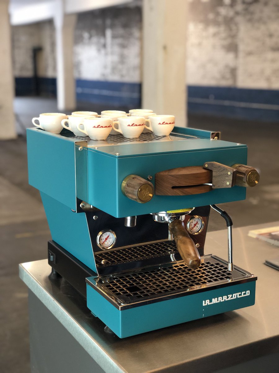rabh's tweet image. Having a great time at @LdnCoffeeFest, especially getting to play around with a @lamarzocco Linea Mini