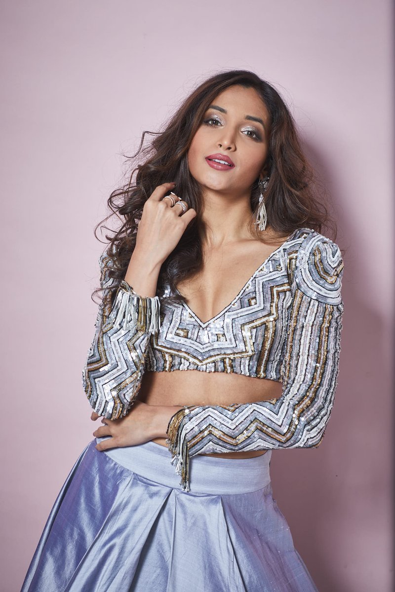 SrinidhiShetty7's tweet photo. Archive 🦋

👗 @ManishMalhotra 
📸 @RohanShrestha 
💄 @UrbanChokra 
@kavslakhani ♥️ https://t.co/uKSgjtbiL3