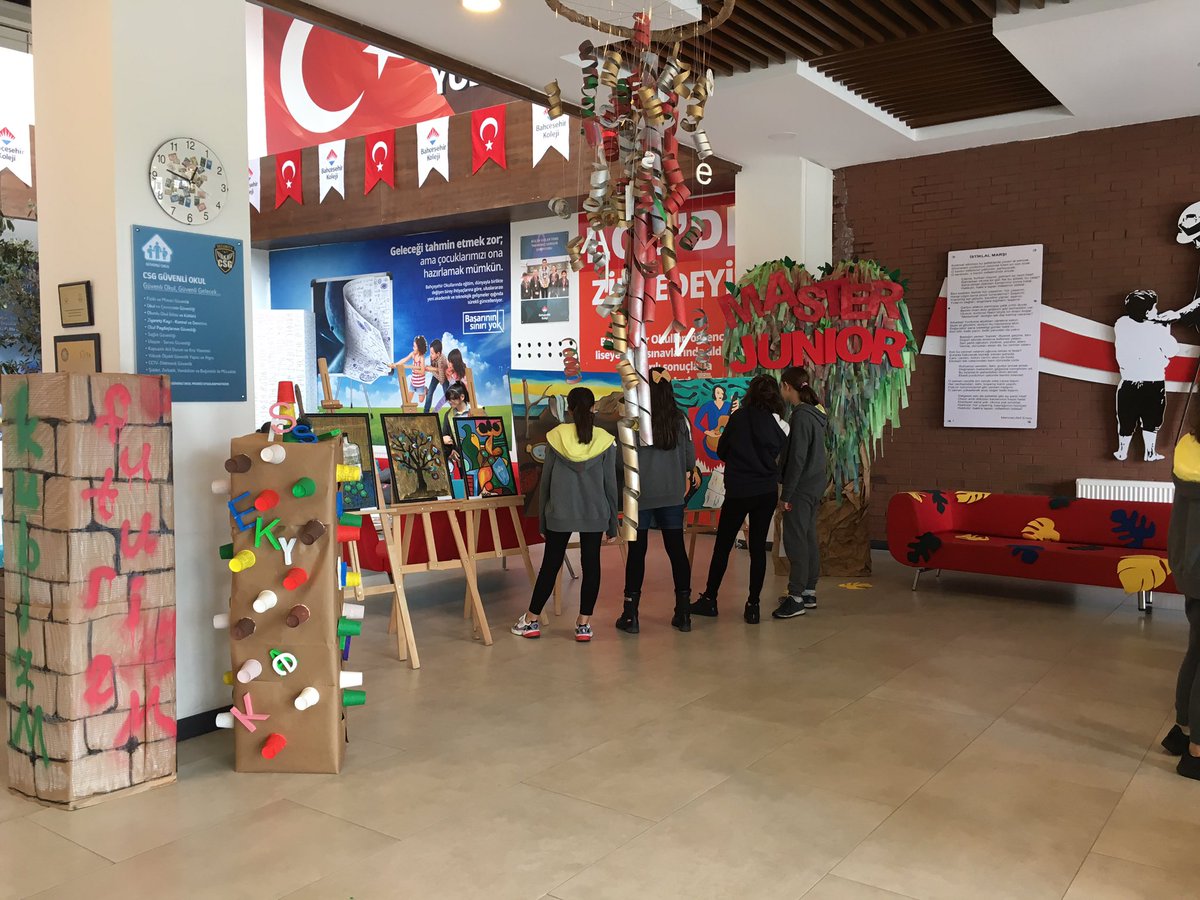cnnguler's tweet photo. #masterjunior  Kültür Sanat 3. Evre Modern ve Sonrası Sergimiz..@Savas_BOYAR @VeditK @ozgeeasln @TrkErsen @srdlarslan @mrtdemirlioglu @Bahcesehir_Sam @eminebulutttt @seddaauyr https://t.co/YIvrLWqzjb