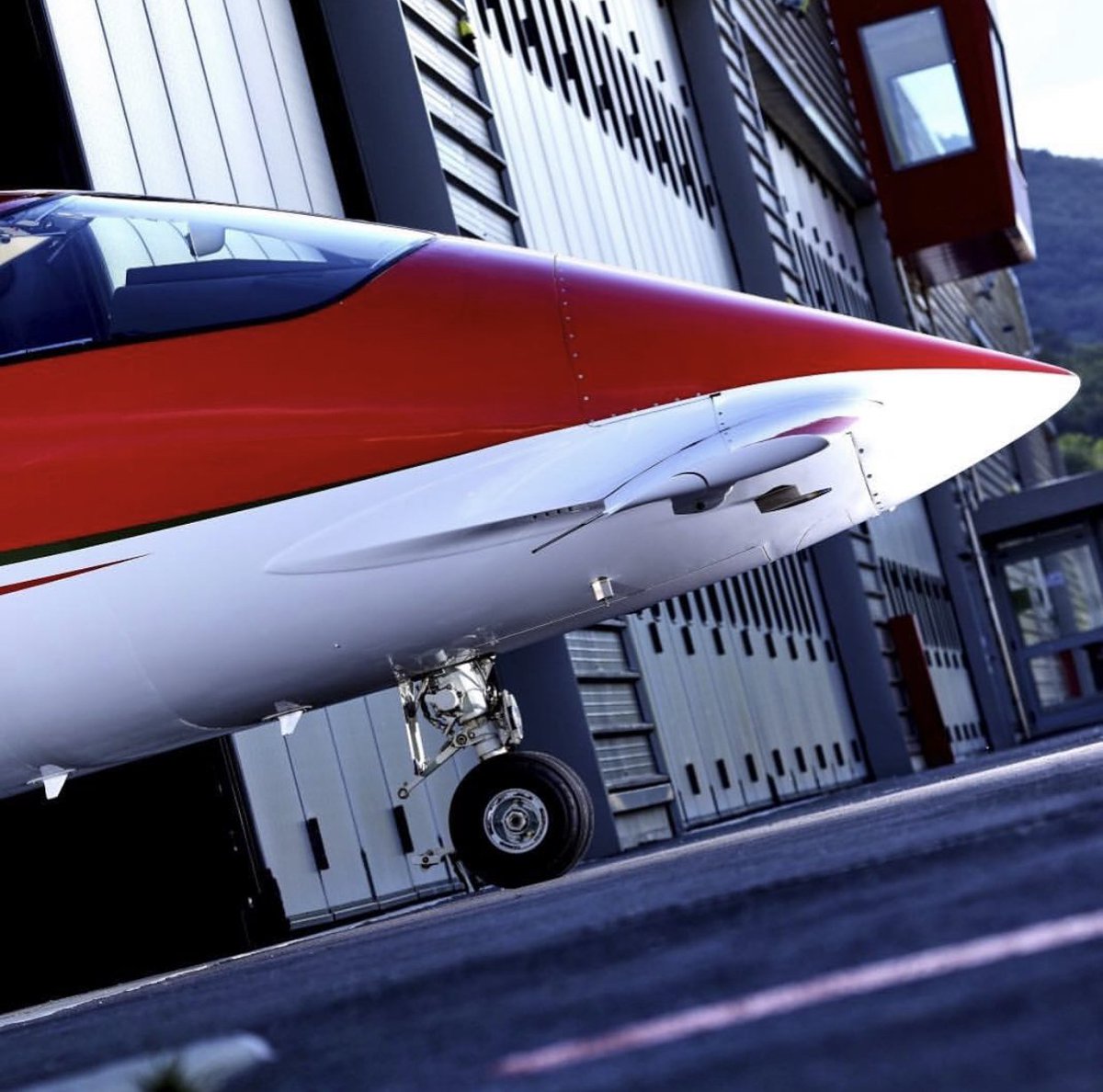 The <a href="/AvantiEVO/">Avanti EVO</a> continuing to turn heads at #LIMA19 ! 

Enviable Design. Unrivalled Capabilities. 

Discover more here: connectjets.com/avanti-evo/

#PiaggioAerospace #ConnectJets #AvantiEVO #turboprop #aviation #businessaviation #bizjet #fridayfeeling #flyprivately #design