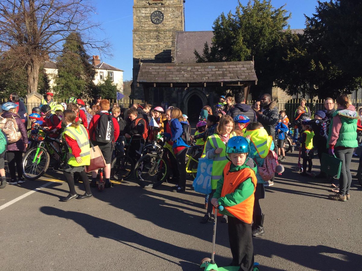 YsgolBrynCollen's tweet photo. FANTASTIC turn out from our children today - immensely #PROUD of the familys of @YsgolBrynCollen who walked/biked/scooted to school this morning for the #BigPedal we had 123 pupils take part 👏💪 #Sustainability @sustrans @SustransCymru https://t.co/NCUejXguf8