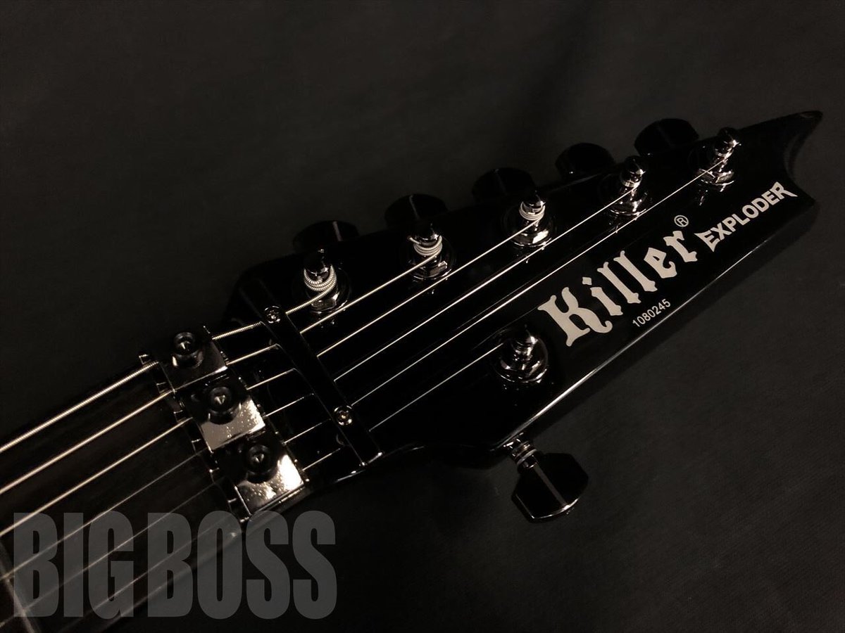 BIGBOSSekimae's tweet image. 【🔥🌪今月は平成最後の決算セール🔥🌪】
平成最後の決算セールも残り3日‼️
#Killer KG-EXPLODER BIBの美品中古も爆安プライスにてご案内です😆✨
漆黒の #EXPLODER を探されていた方は是非チェックして下さい🤘 #キラー #エクスプローダー #変形ギター #ハードロック
digimart.net/cat01/shop58/D…