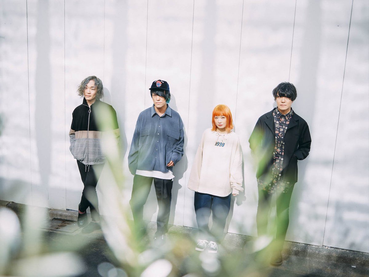 KissFMKOBE's tweet photo. 【MUSIC APPLE第8シーズン出演者決定】
イチオシのアーティストが週替わりで登場🍎
8年目を迎える、第8シーズンを担当するのは、

NEIGHBORS COMPLAIN
FIVE NEW OLD
Amelie
Rude-α

個性的な4組が1年間レギュラーを担当します！
4/7（日）スタートです❣️ https://t.co/d6iiSXUyWJ