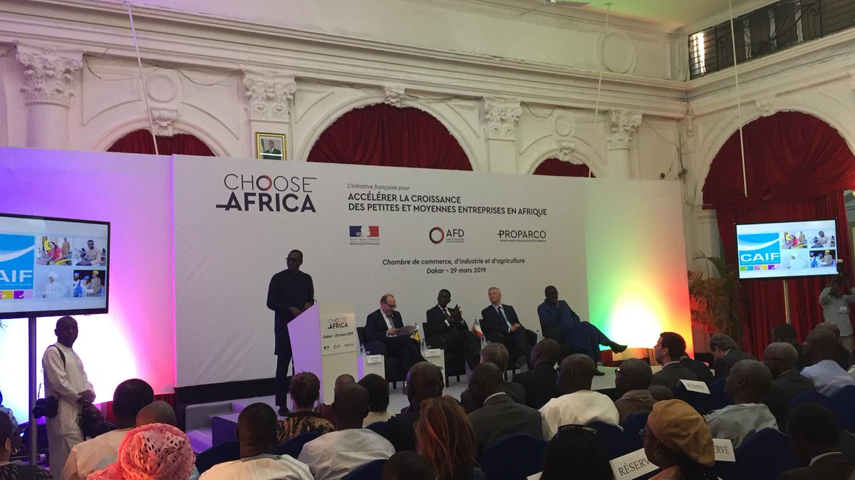Proparco's tweet photo. Jean-Louis Gomis présente #Kalpay, système de paiement électronique, et Insa Dramé présente #CAIF, Centre d'Appui à l'Initiative Féminine basé à Dakar: https://t.co/tYrUTsGaDU https://t.co/RbSrh5aaKS