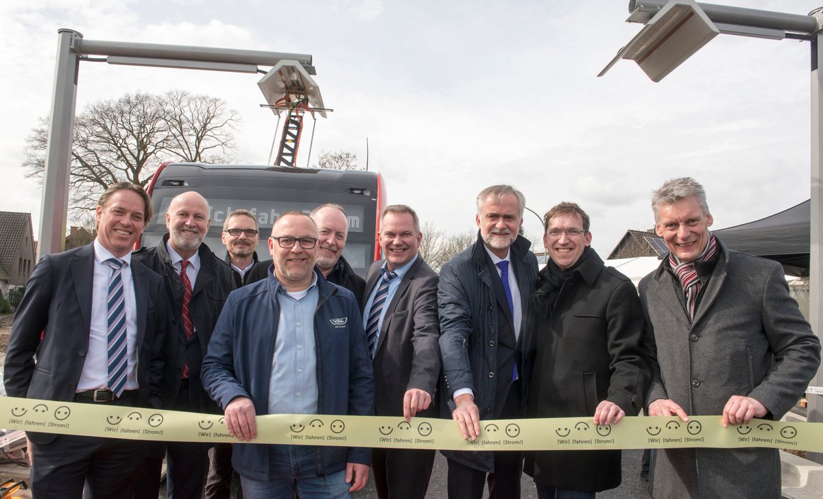 13 electric VDL Citeas SLFA-181 will officially be included in the timetable of Stadtwerke Osnabrück tomorrow. The e-buses, built with BRT design, are put in service on line M1 between Düstrup and Haste. #AIMINGFORZERO #movetogether #VDL