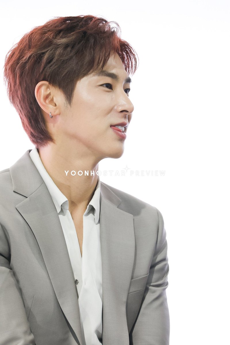 a_ba8626's tweet photo. ➖

혀짤 빠지면 섭섭해용😆😆😆

[190329] #SeoulMotorShow2019 #정윤호 #유노윤호 #yunho #ユノ #야화 #CityLights #닛산리프 #동방신기 #TVXQ 

➖ https://t.co/kNP3rlTxKJ