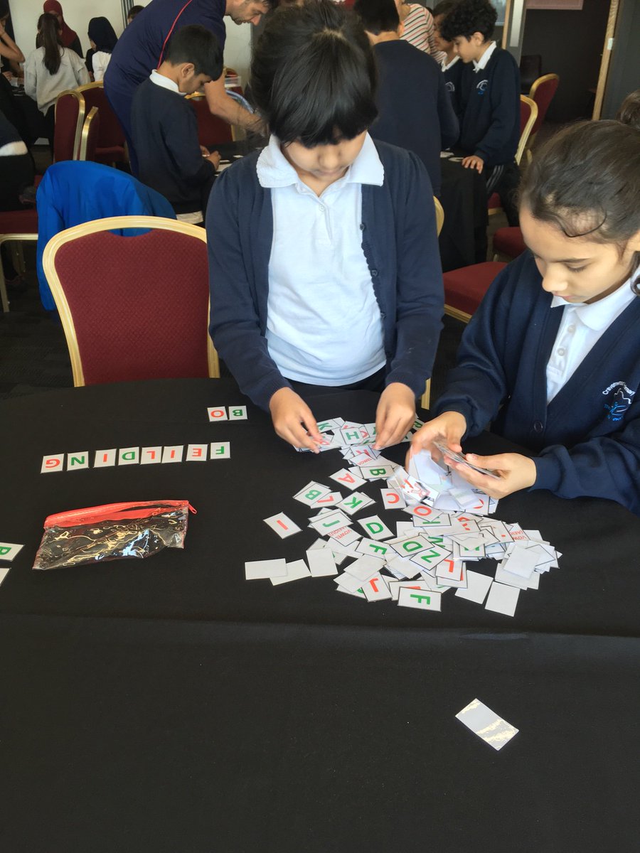 MissFenton's tweet photo. Year 5 are already having so much fun @LancsCricketFDN https://t.co/k7V0dpaIZ5