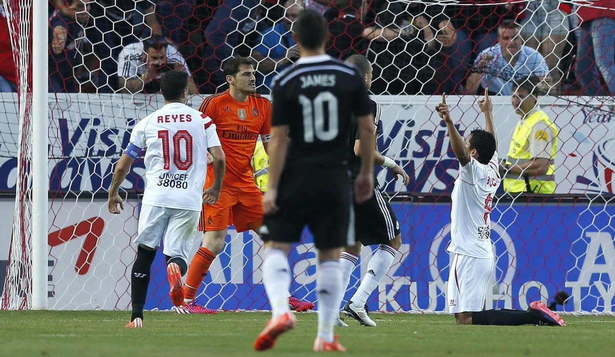 Gol de Carlos Bacca (<a href="/carlos7bacca/">Carlos Bacca</a>) en el encuentro contra el Real Madrid (2-3) en la temporda 2014/2015.