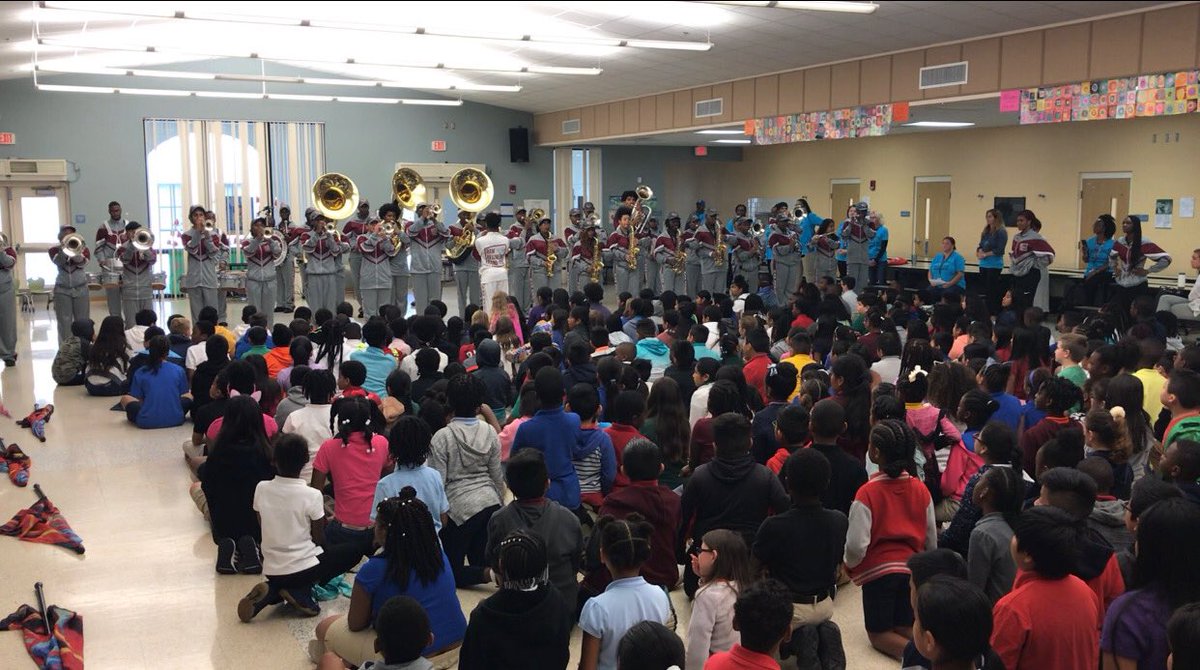 gwharp127's tweet image. NBE 3-5 Ss and Ts turning it up with the dynamic PBLHS band &amp;amp; Mr. Velez, director!