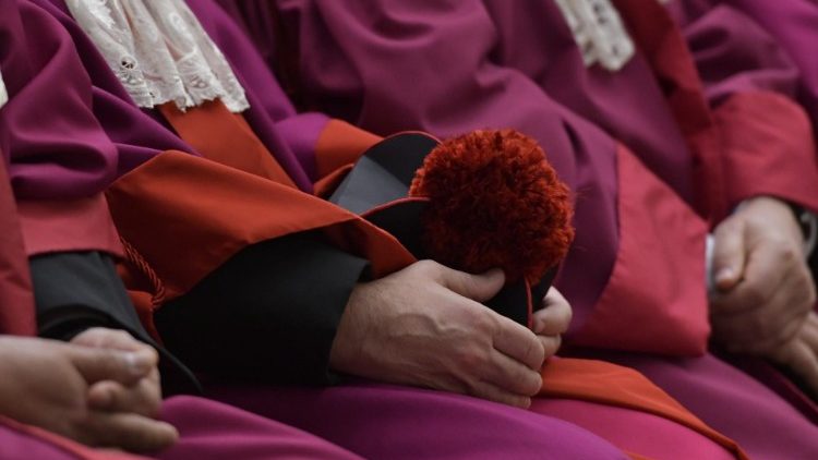 vaticannews_it's tweet image. Sul Motu Proprio: il giudice Bonzano, p. Zollner e mons. Scicluna
#PapaFrancesco #PBC2019 #tutelaminori 

vaticannews.va/it/papa/news/2…