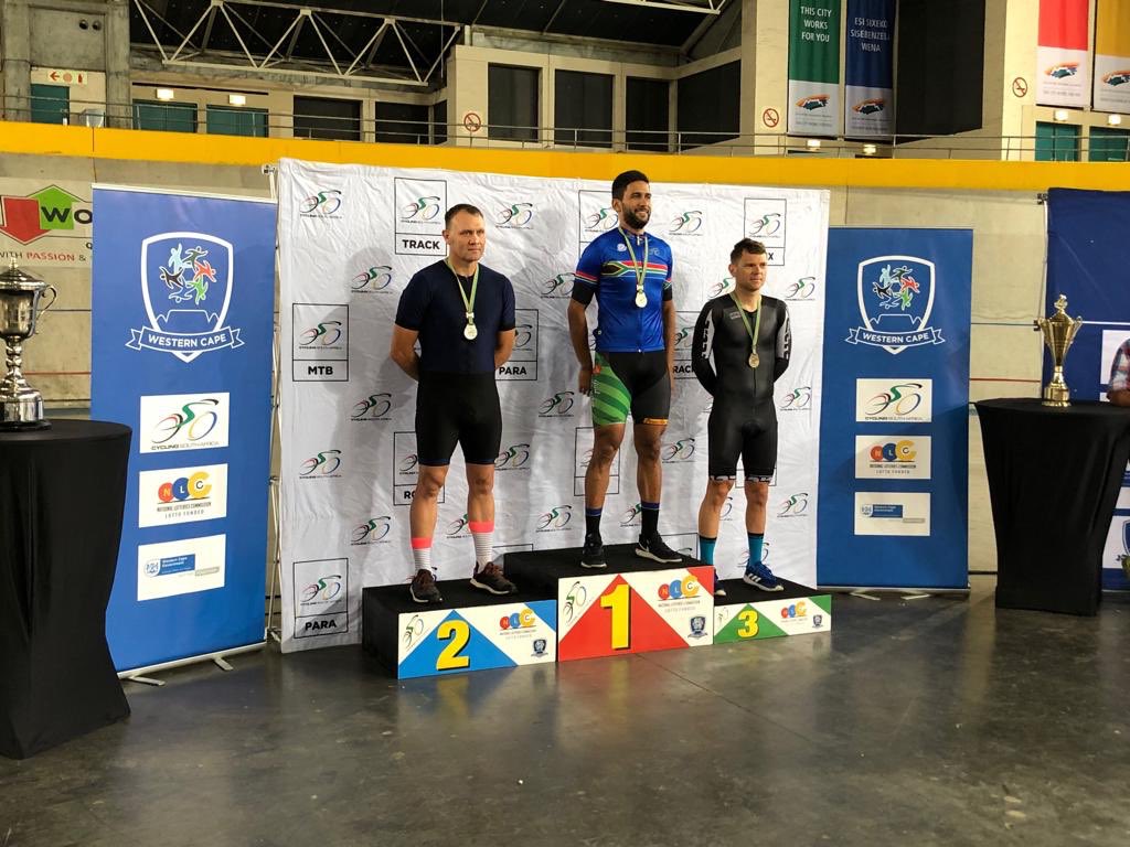 Well done <a href="/DrjacquesC4D/">DrJacques Van Staden</a> not bad for first attempt at the individual TT at the CapeTown Veledrome Sa Track Champs #cycle4diabetes