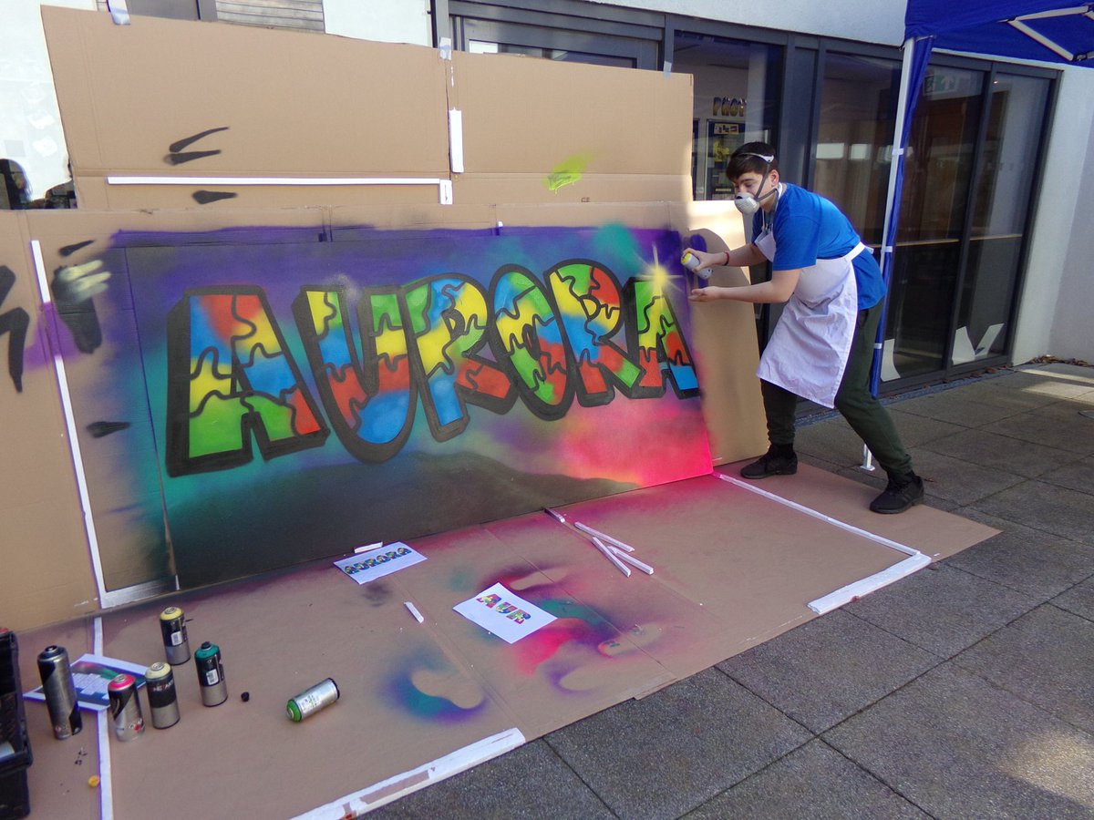 The_AuroraGroup's tweet image. Pupils at Aurora Hanley School had a visit from two professional #graffiti #artists yesterday who helped them to create canvas.

The young people really enjoyed the session and were proud to see the final piece on display at the school entrance.

#MakingEducationFun #Autism #SEND