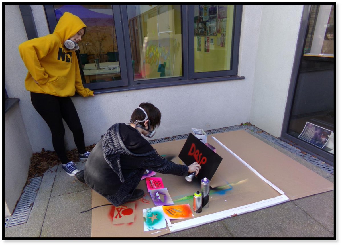 The_AuroraGroup's tweet image. Pupils at Aurora Hanley School had a visit from two professional #graffiti #artists yesterday who helped them to create canvas.

The young people really enjoyed the session and were proud to see the final piece on display at the school entrance.

#MakingEducationFun #Autism #SEND