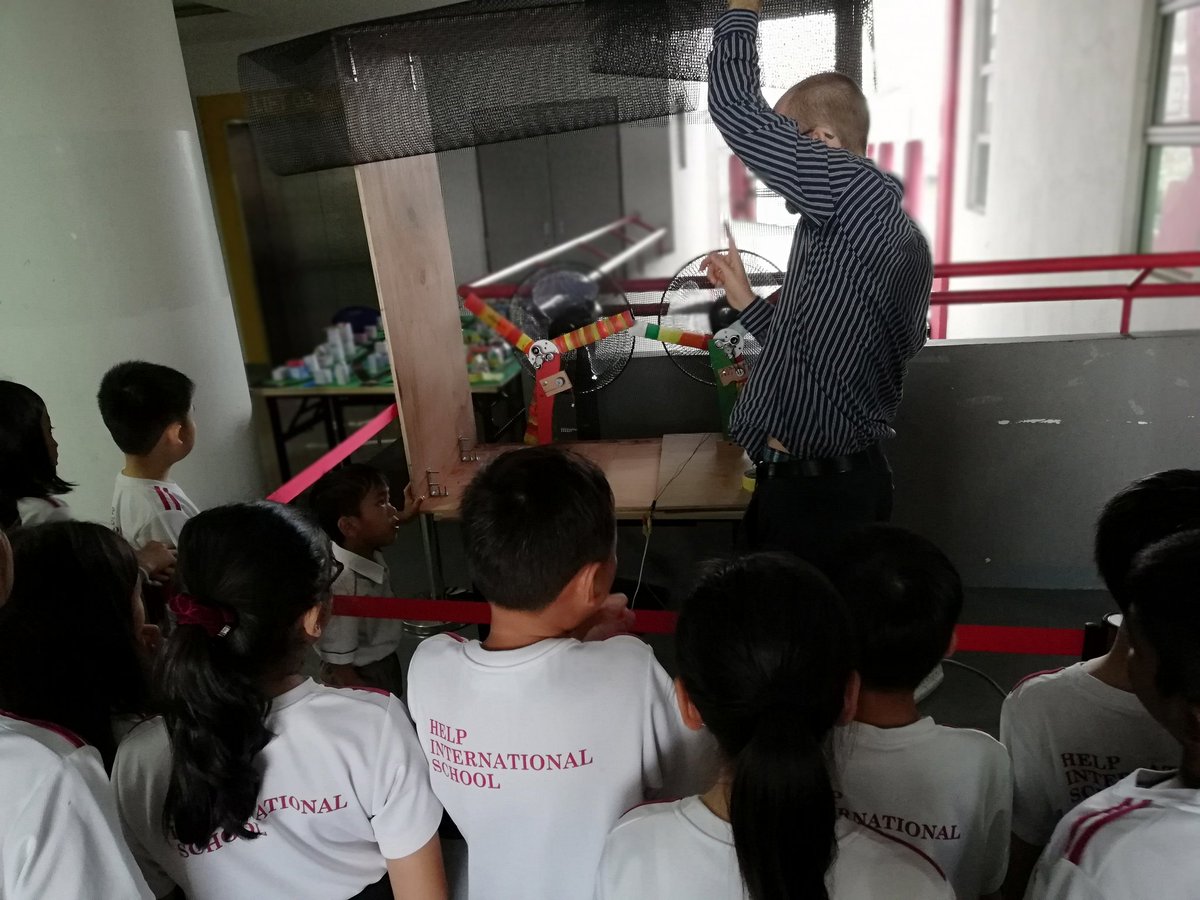 Esther Yap tweet media