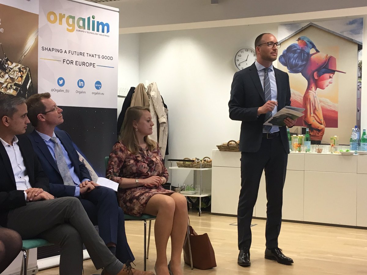 Europe has the opportunity to be the global leader in cybersecurity. @maltelohan introducing today’s exciting lunchdebate on cybersecurity. @Orgalim_EU @teknikforetagen @RISEsweden