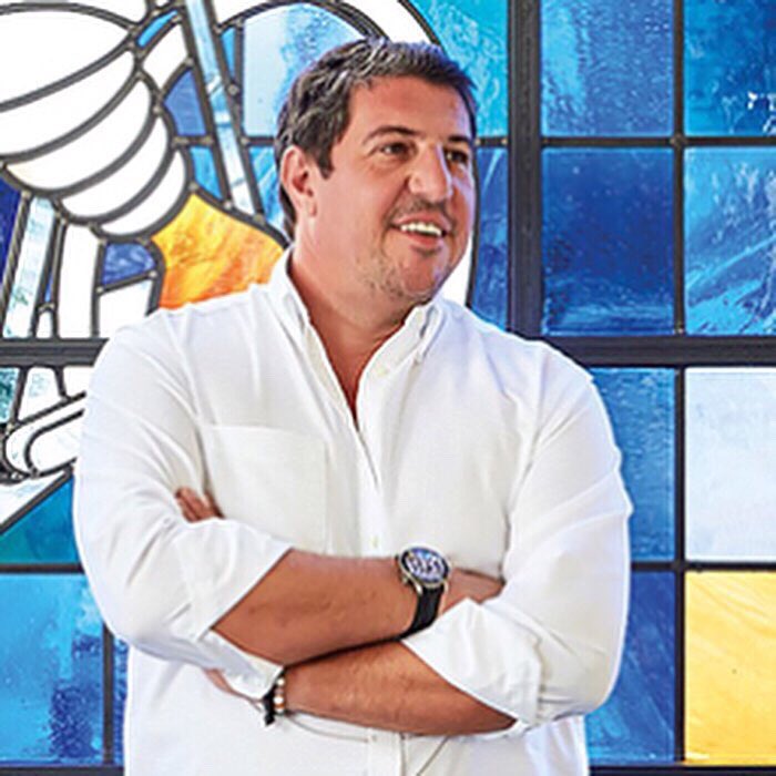 Taking over HH&amp;Co for one night only, we have two exclusive Pop Ups in-store this April 🍽! HH&amp;Co’s Angela Hartnett will be accompanied by Champagne Ayala on the 25th April, with Claude Bosi dishing up on April 11th 🥂. Visit limewoodhotel.co.uk/pop-ups/ for more details. #limewood