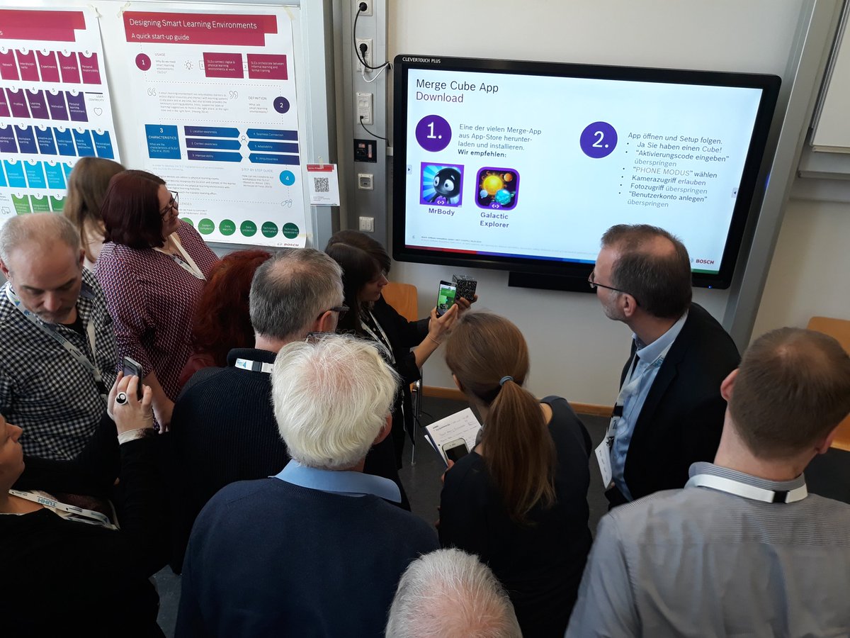 KleinesRicarda's tweet image. Magic #MergeCube! Heute auf dem #clc19hh. #learningreloaded Jasmin stellt heute #smartlearning In ihrer Session vor. #3D #AR 
Begeisterung sichtbar :)
#BoschSoftwareInnovations #FutureWork 
@EduOrakel @LearningReload