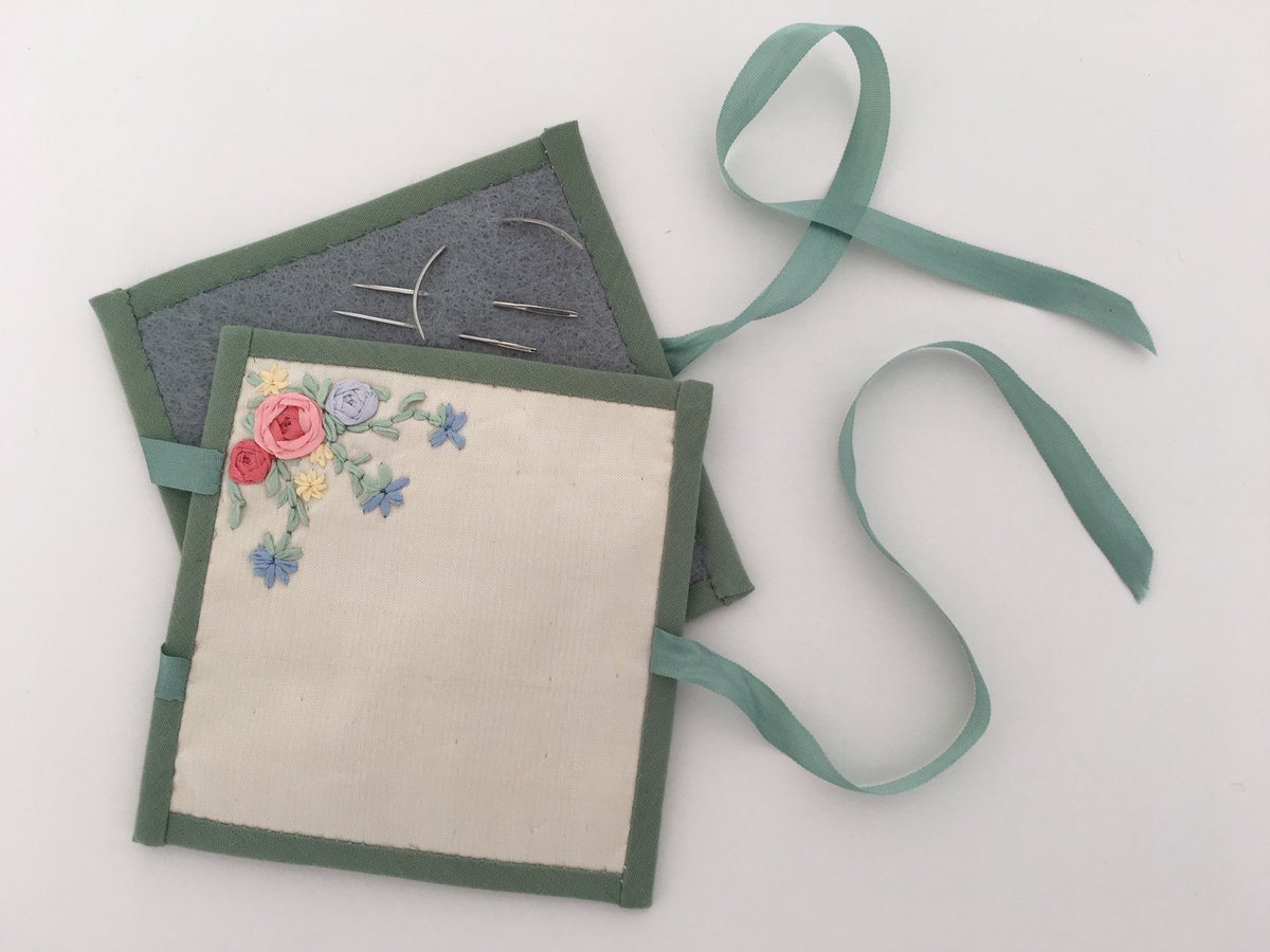 WOXScrossstitch's tweet image. Want to make a needle-minder? Interested in an intro to blackwork? Check out day classes run by @RoyalNeedlework
who offer a range of courses for all abilities – perfect for a ‘weekend make’  #WorldCraftWeek