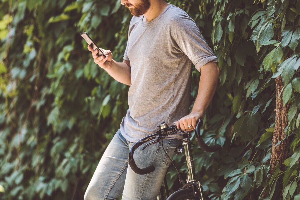 EnobleLabs's tweet photo. A mobile-optimized checkout goes above and beyond a mobile-friendly site. Instead of merely adjusting the size and layout of your page, focus on the final steps in a shopper’s journey so you make buying and not just browsing — easy. #Shopify #ShopifyPartner #shopifyapp #eCommerce https://t.co/w2Hmjsnj1c