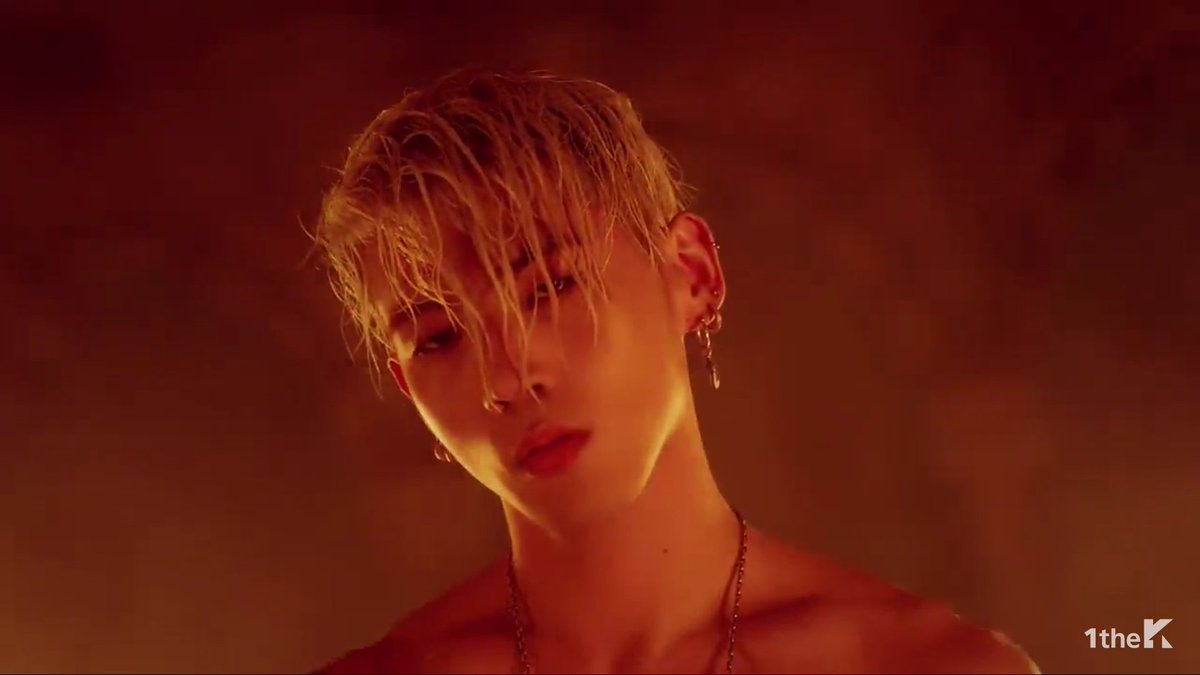 rosadellamorte's tweet image. Jeśli B.M was nie zabił przy tym comebacku to i tak to zrobił #KARD #BombBomb