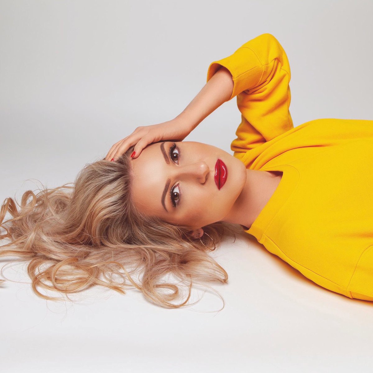 Hey guys! ‘Exes for a Reason’ is out worldwide! I hope you love it! 💚awal.lnk.to/exesforareason