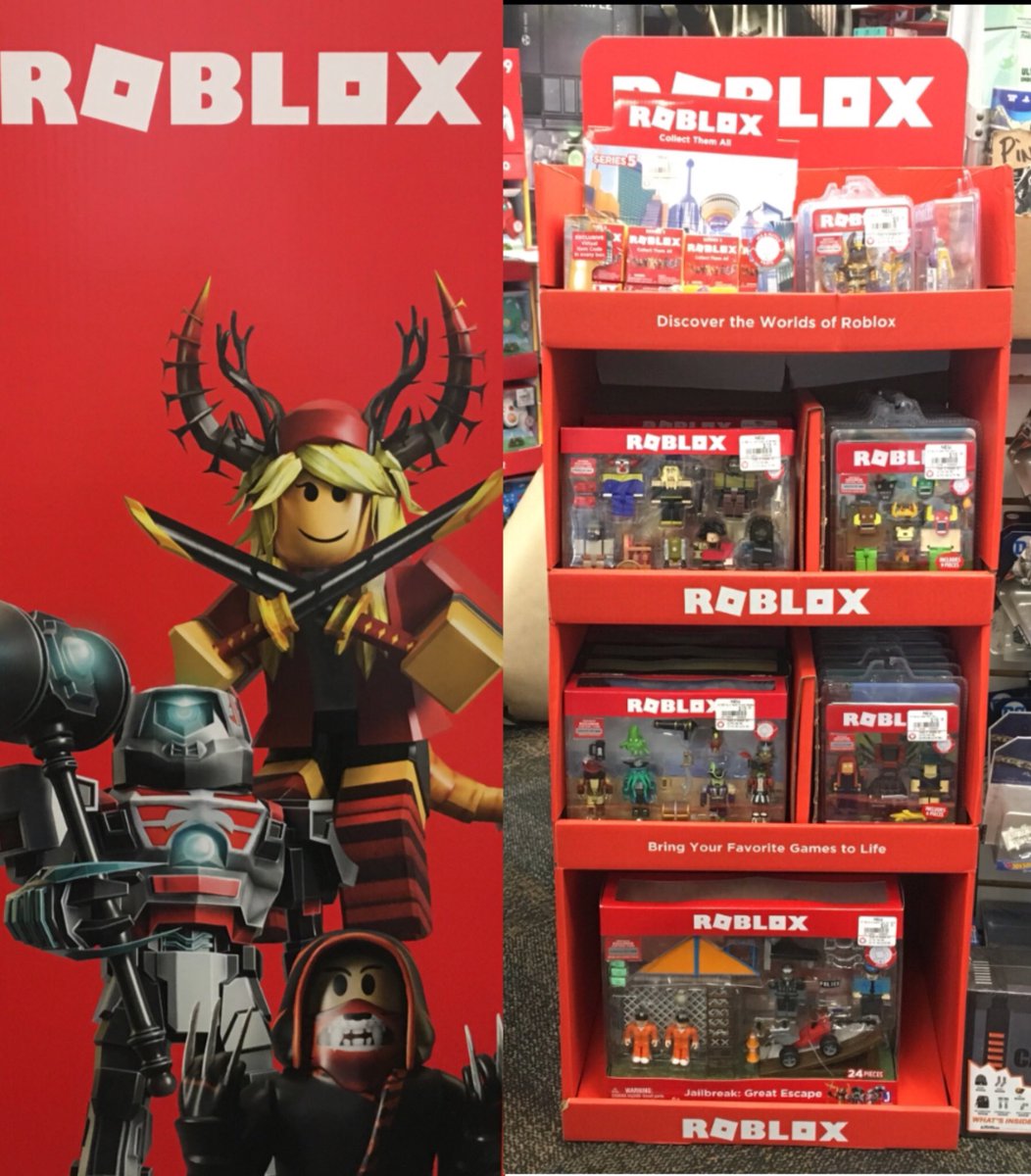 Lily On Twitter Gamestops Have A Special Roblox Display With The - the roblox werewolf animation