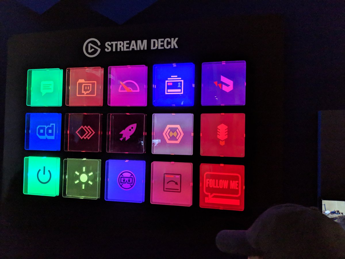 MachinaDeus_'s tweet photo. Check out this deck! #MegaStreamDeck https://t.co/mdyRUb9UM1